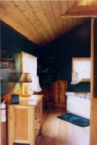 Pinetop Sweetheart cabin at The Baldpate Inn